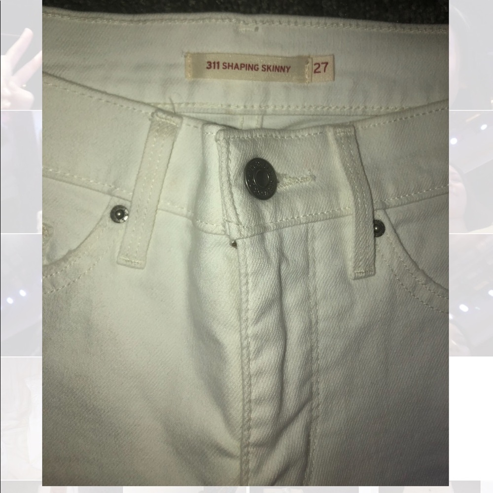 WHITE LEVI JEANS || 311 SHAPING SKINNY || SIZE 27